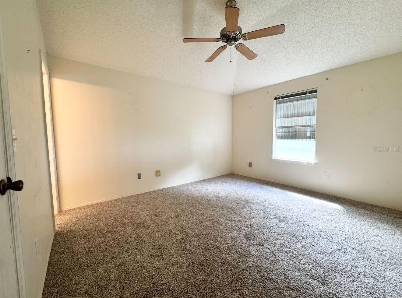 511 COVENTRY CT
