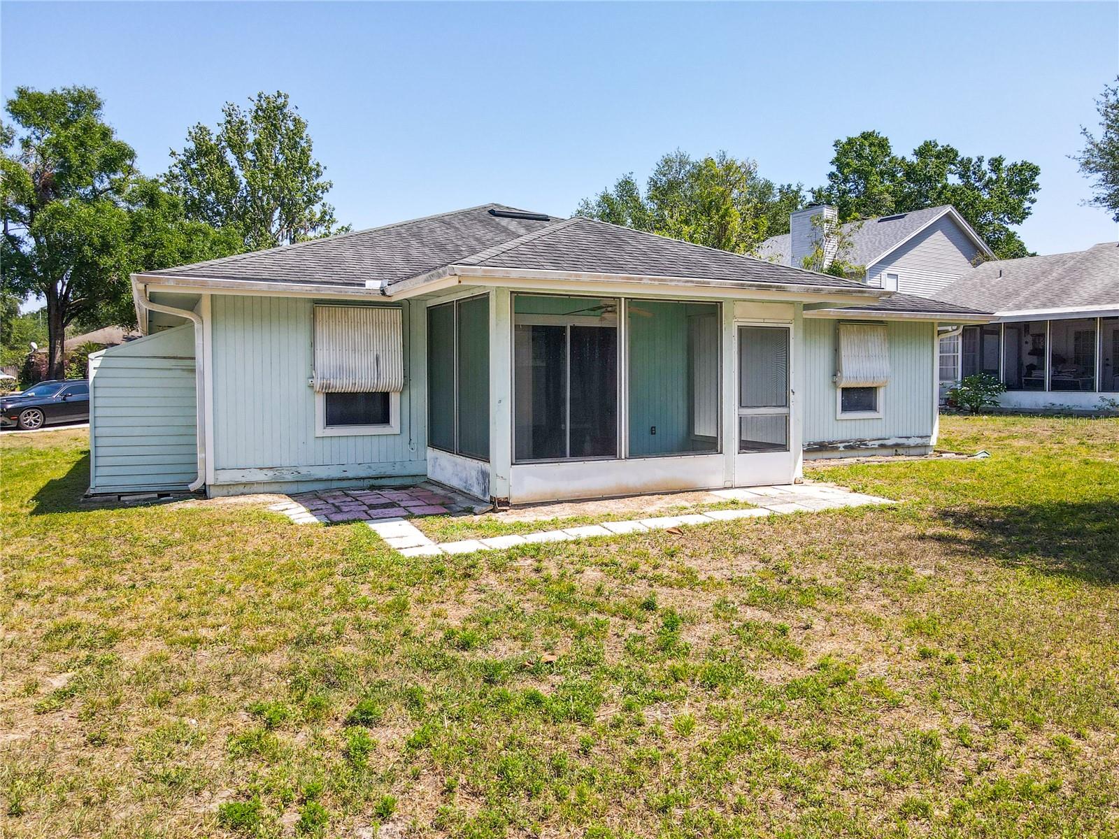 511 COVENTRY CT