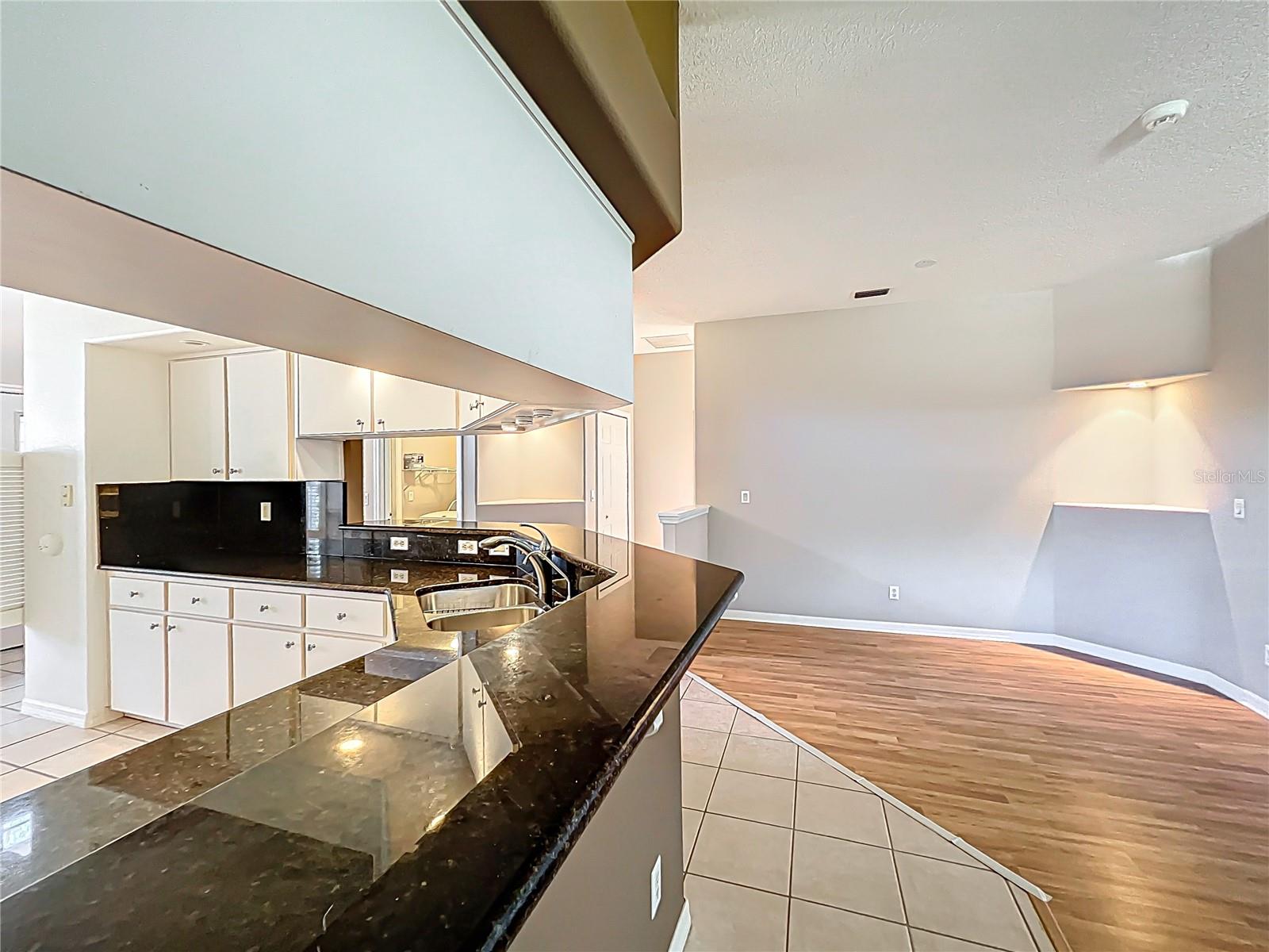 21636 KING HENRY AVE