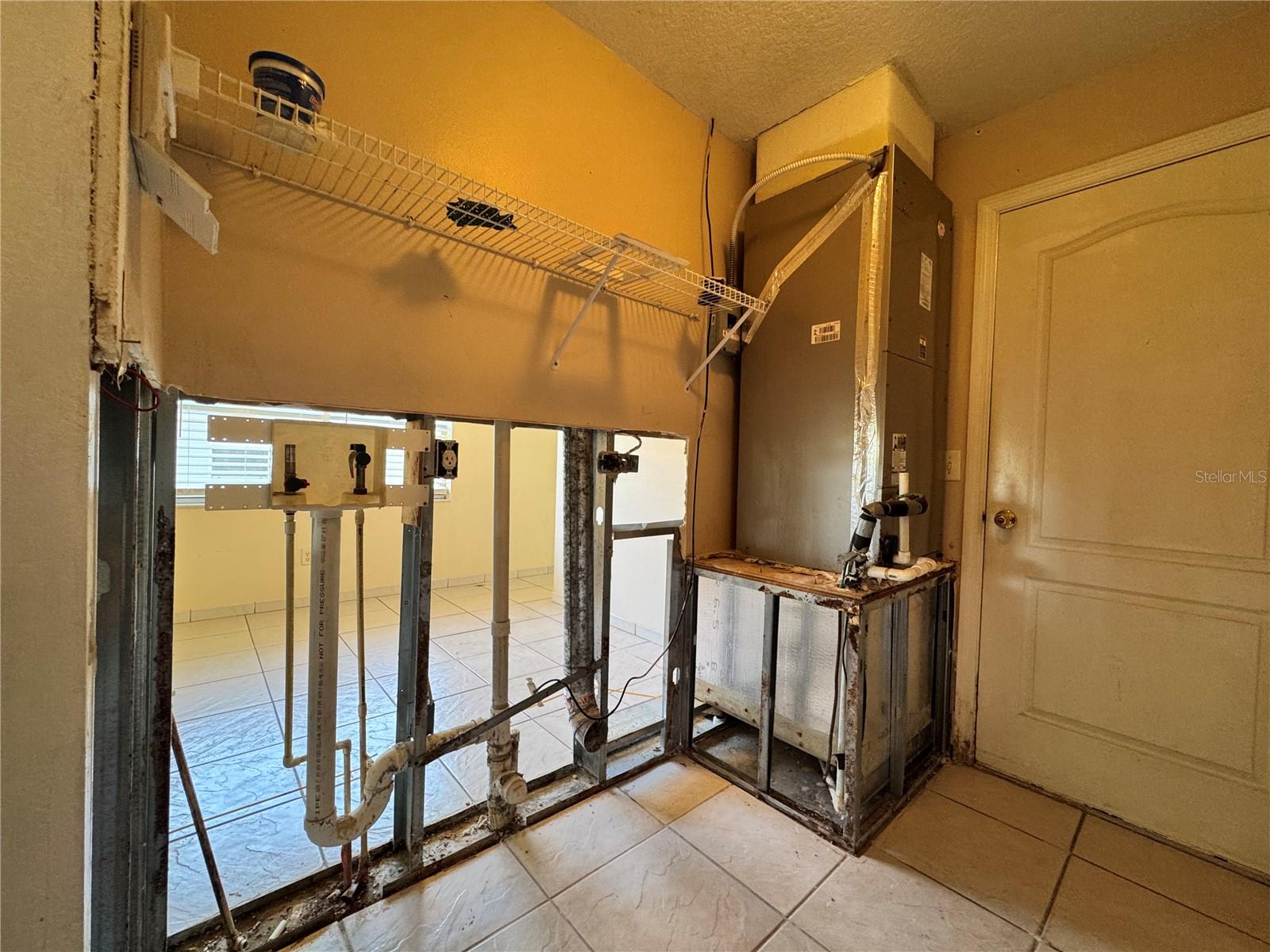 235 TUSCANY POINTE AVE