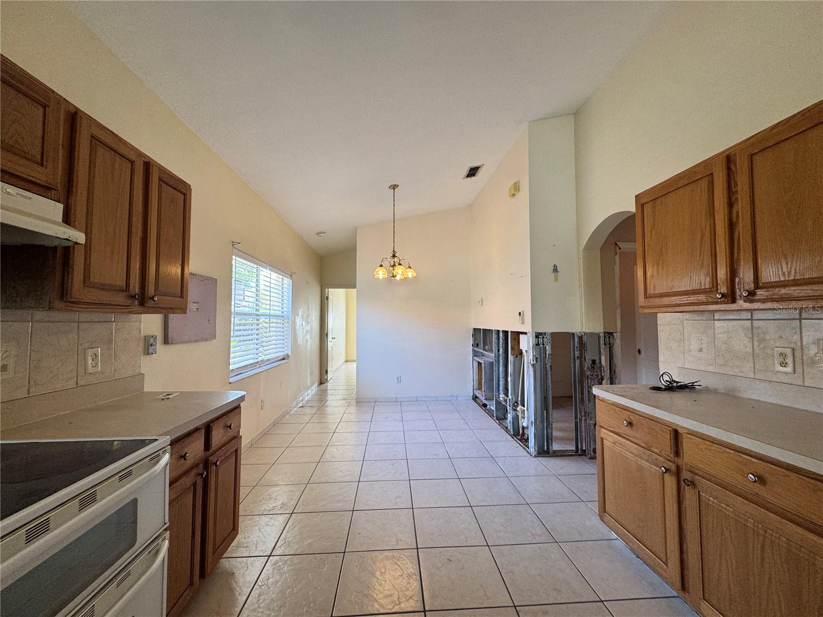 235 TUSCANY POINTE AVE