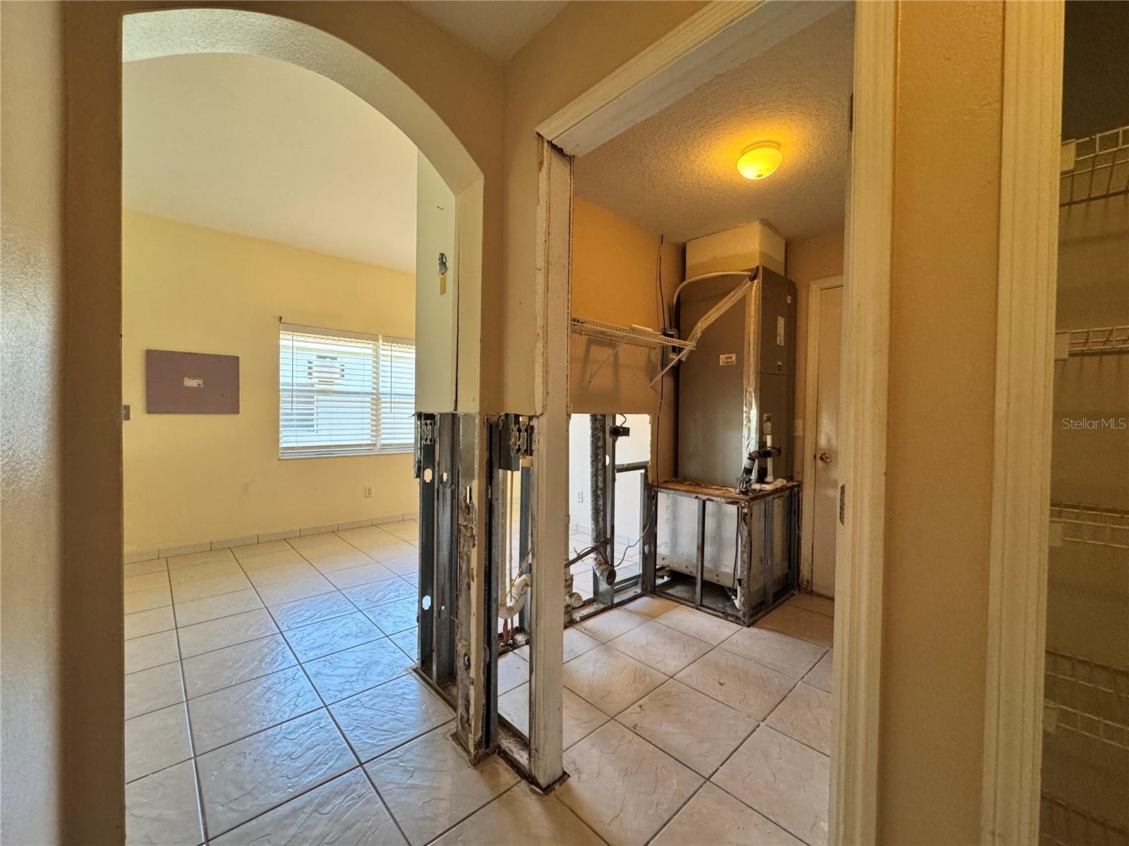 235 TUSCANY POINTE AVE