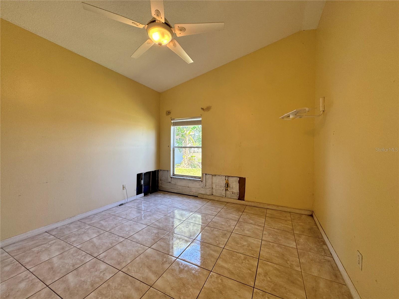 235 TUSCANY POINTE AVE