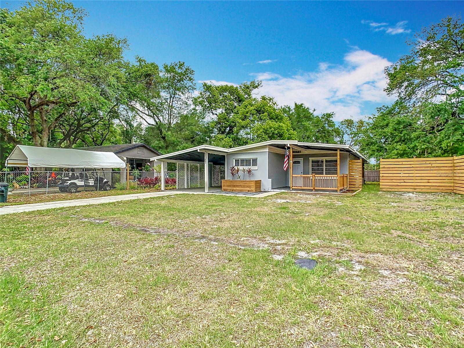 844 ROSALIA DR