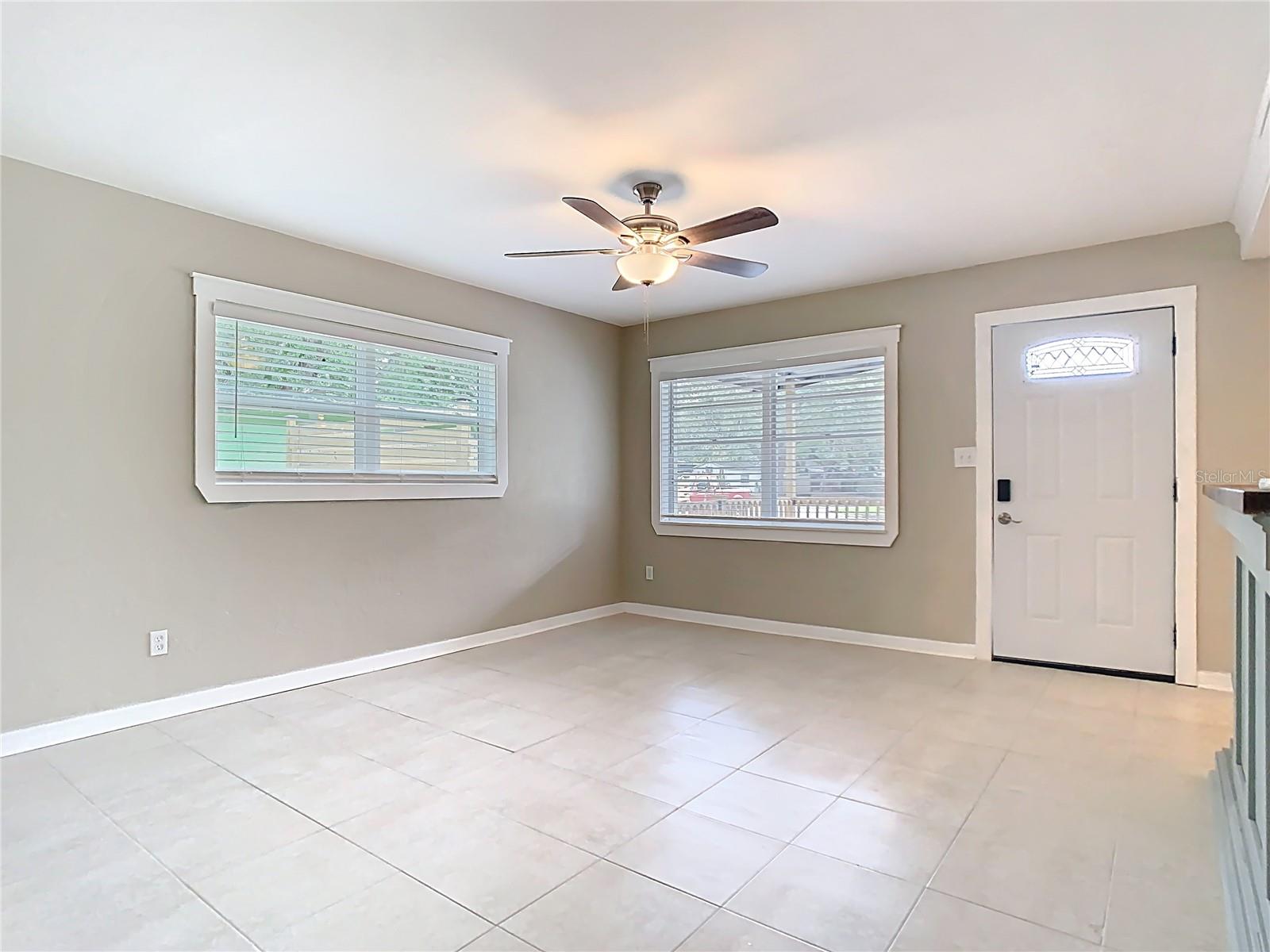 844 ROSALIA DR