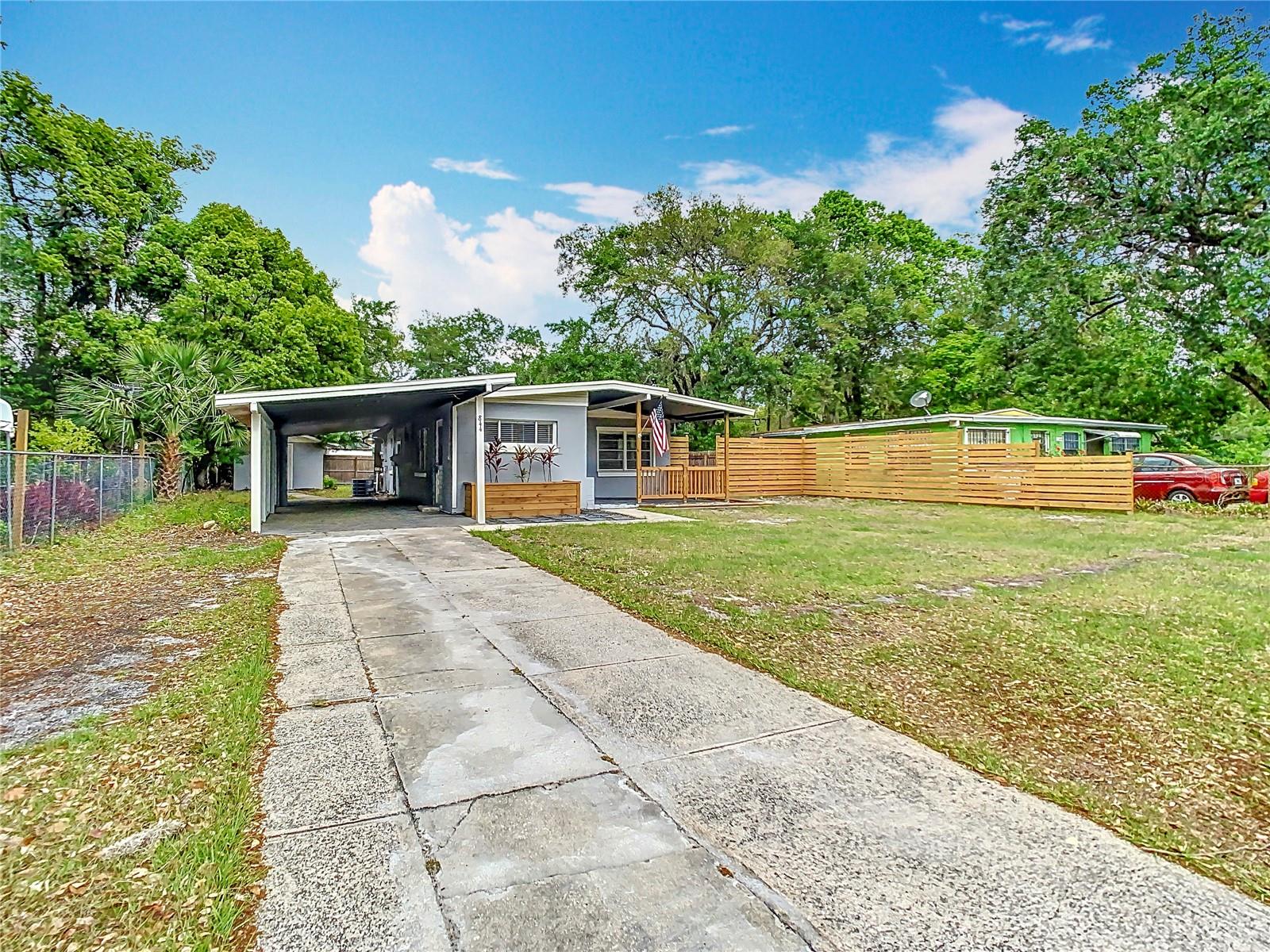 844 ROSALIA DR
