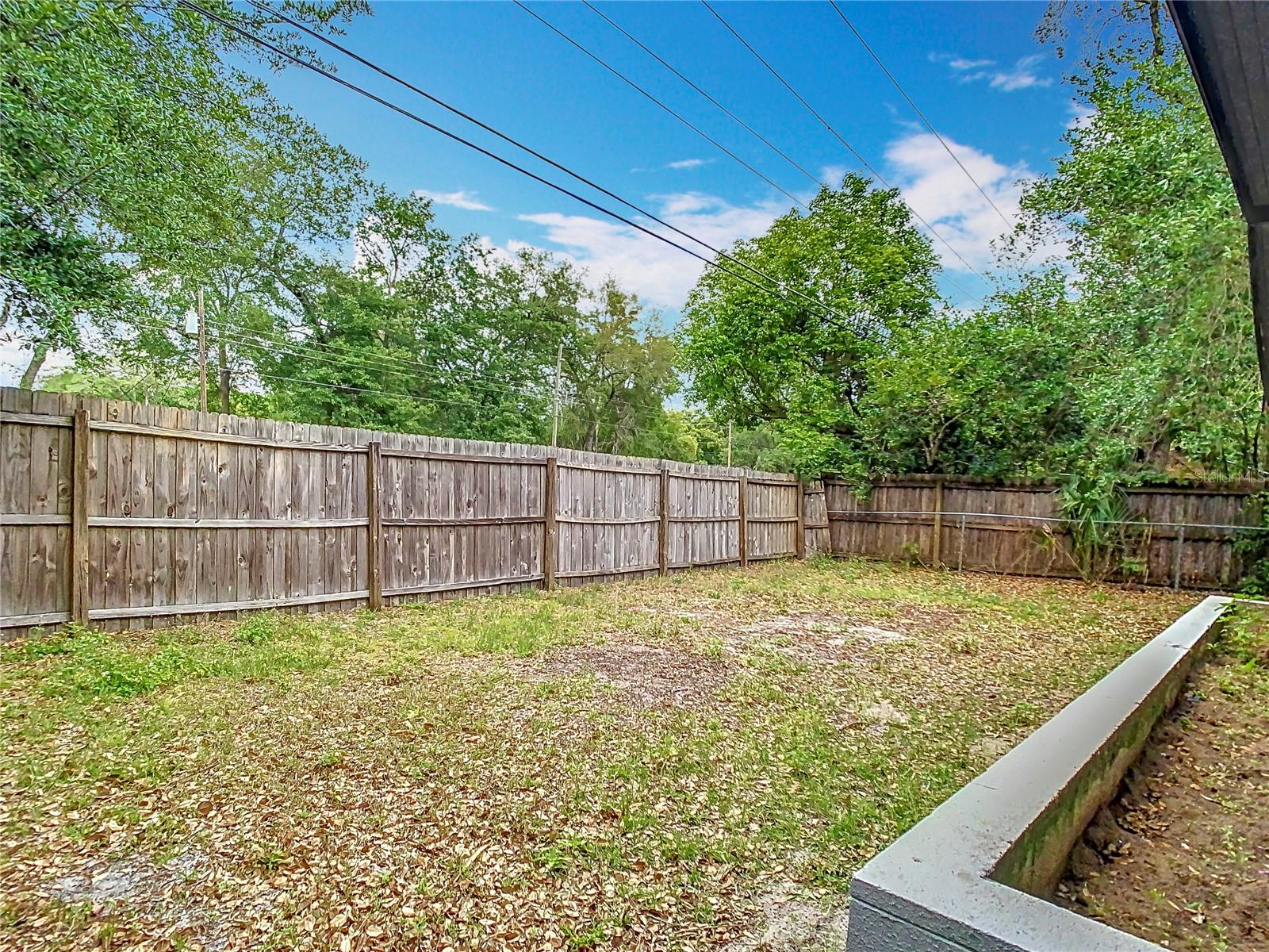 844 ROSALIA DR