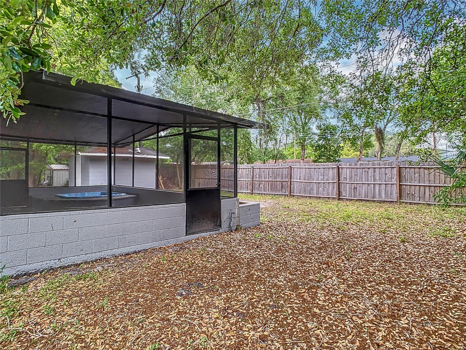 844 ROSALIA DR