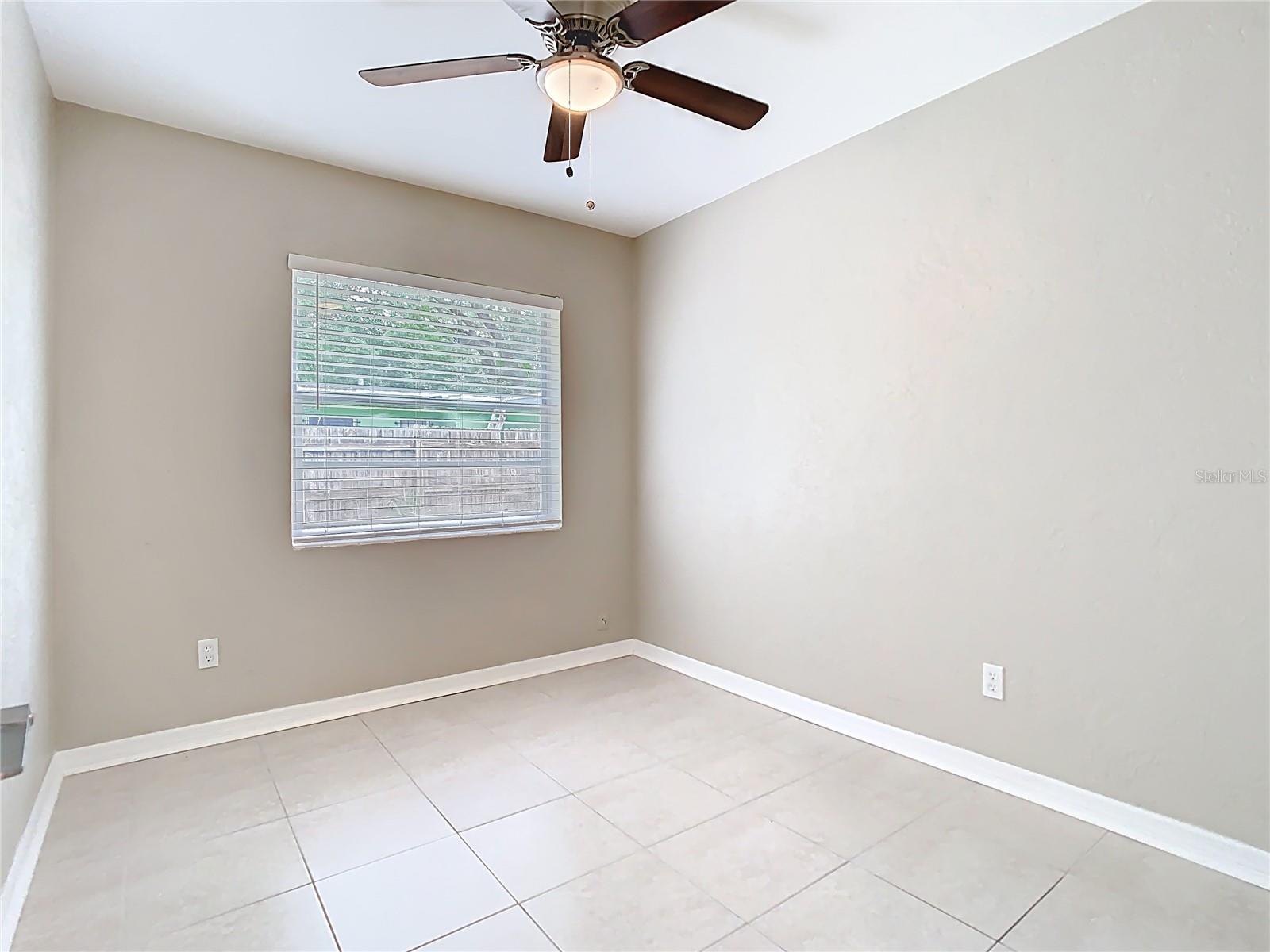 844 ROSALIA DR