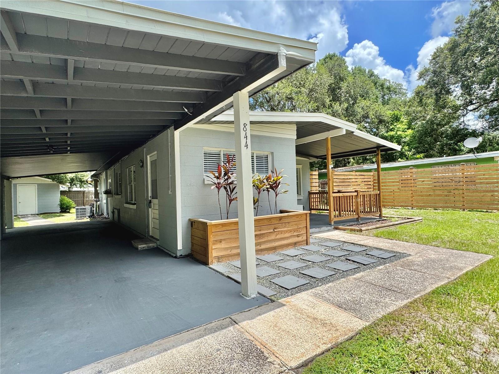 844 ROSALIA DR