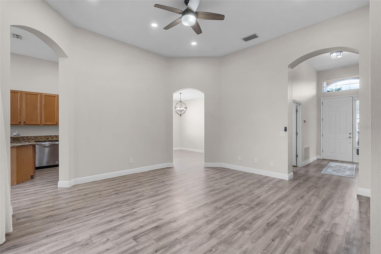 3396 GERBER DAISY LN LN