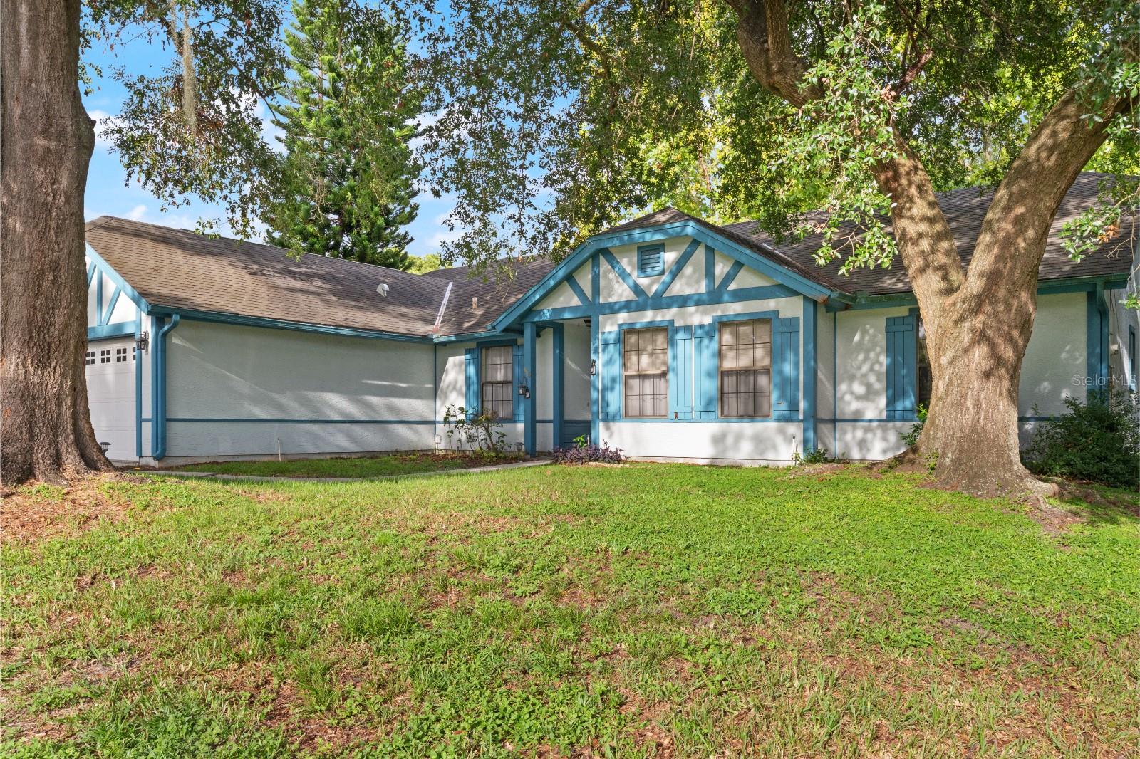 448 AUTUMN OAKS PL
