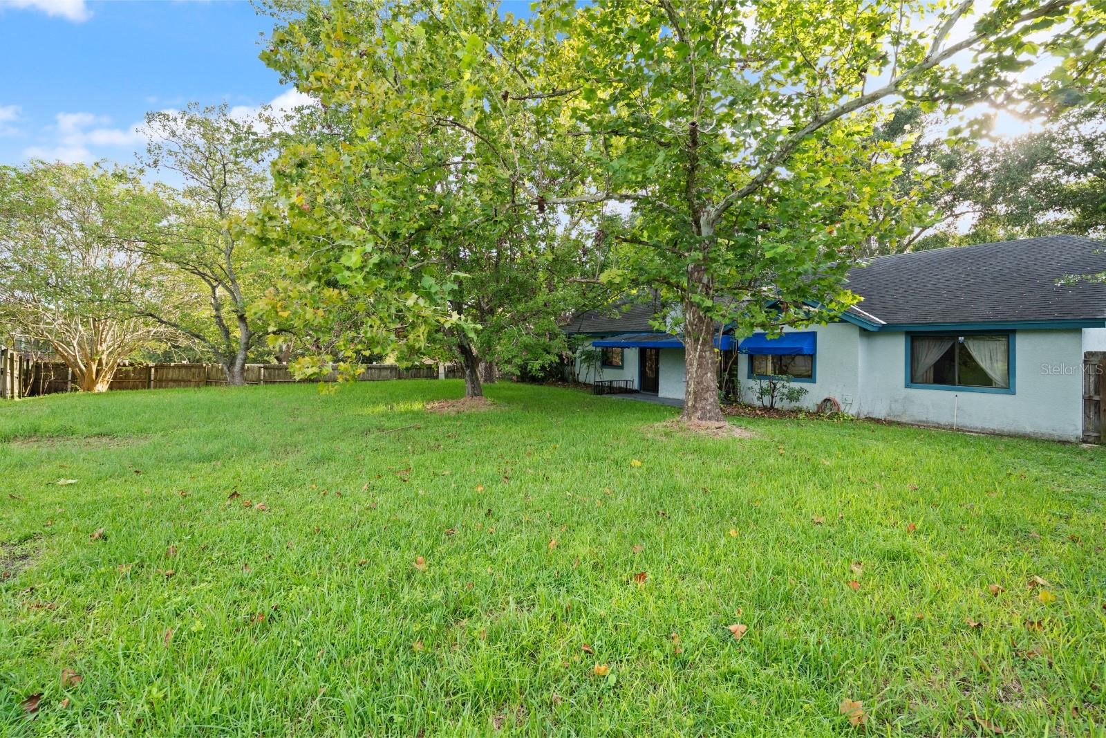 448 AUTUMN OAKS PL