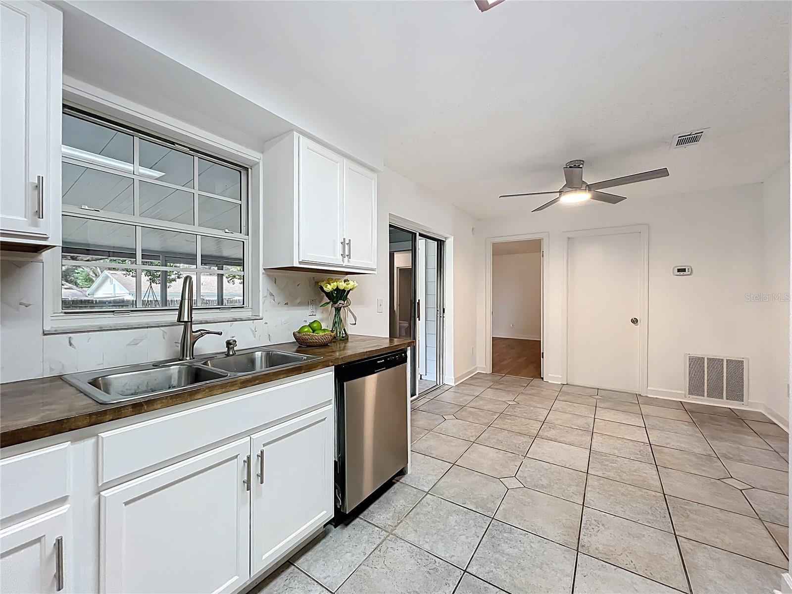 311 TALL PINE LN