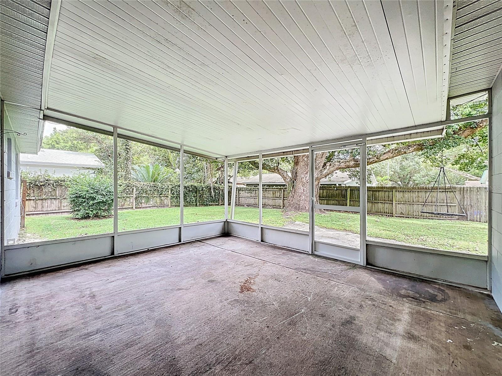 311 TALL PINE LN