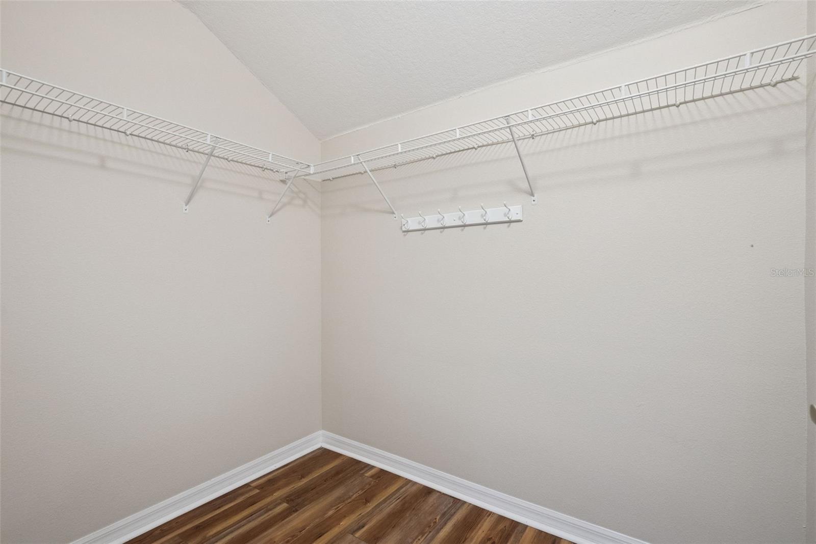 3441 HICKORY CREEK RD