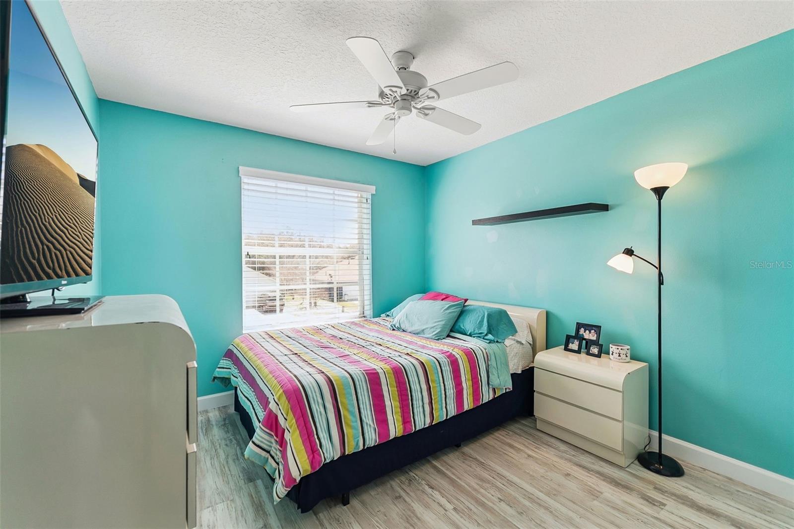 1483 SURREY PARK DR