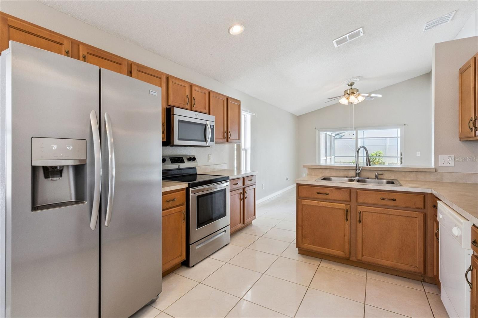 144 BELLMONT LN