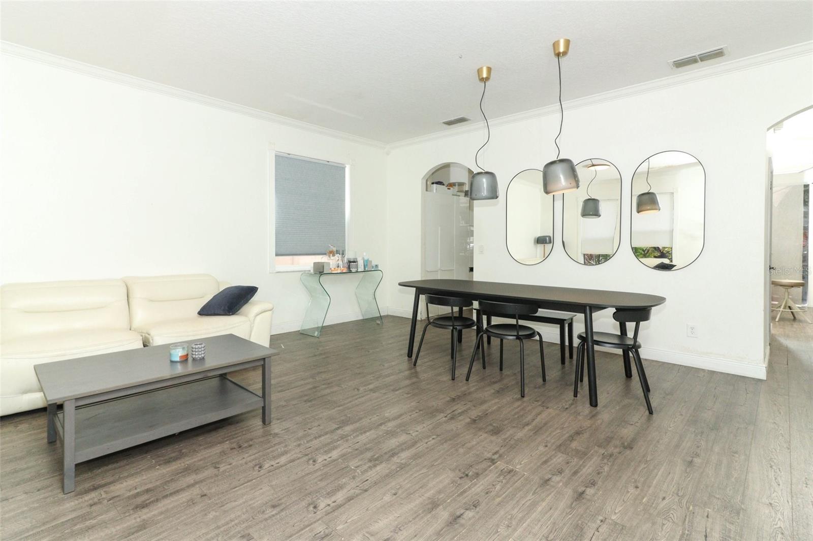 10071 CYPRESS KNEE CIR
