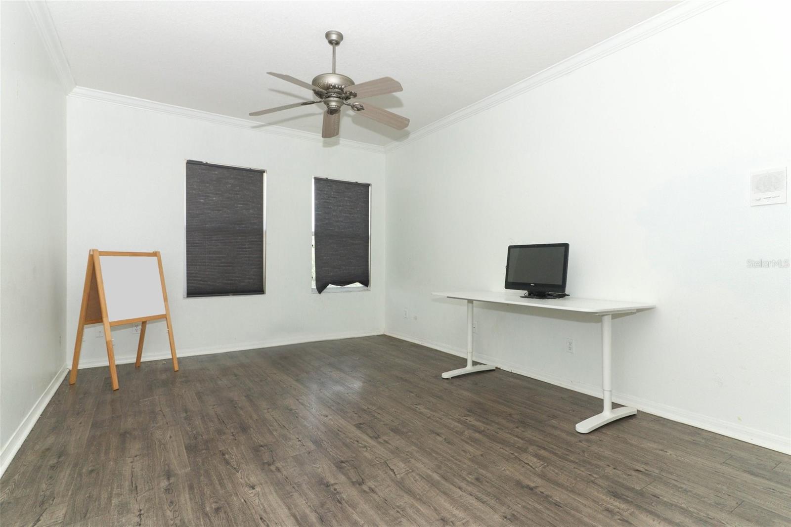 10071 CYPRESS KNEE CIR