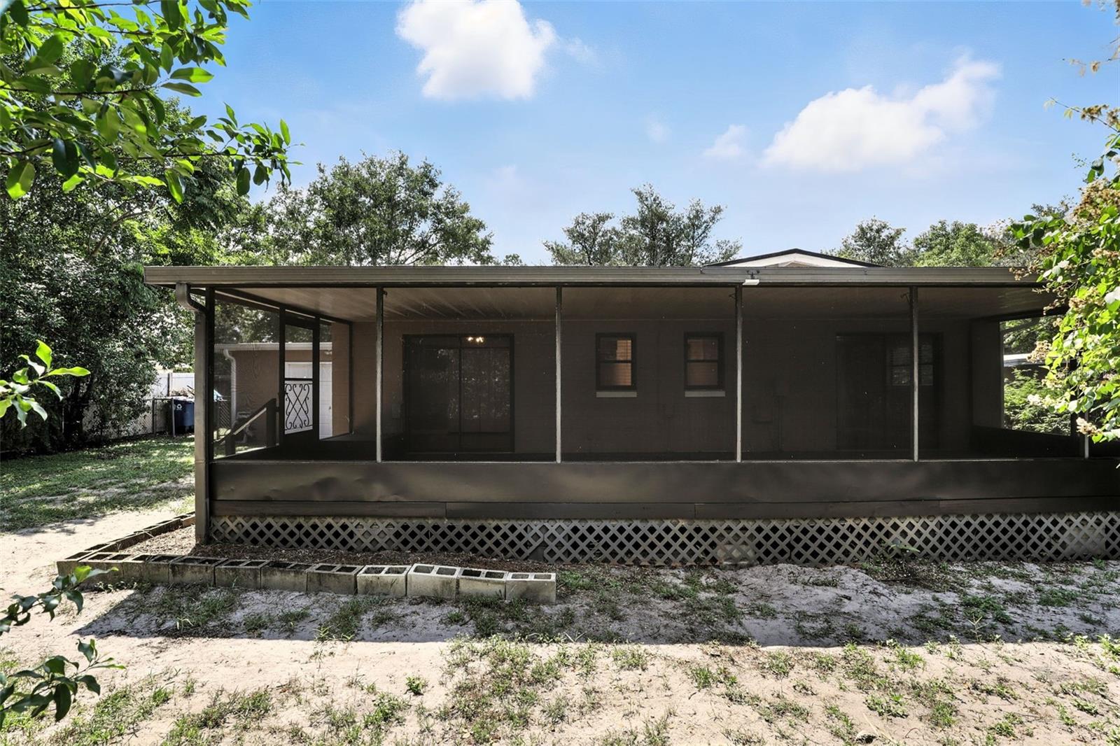 524 BYRON RD