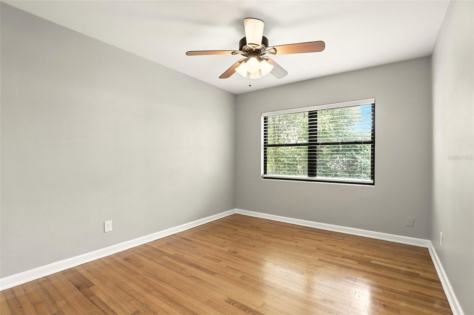 524 BYRON RD