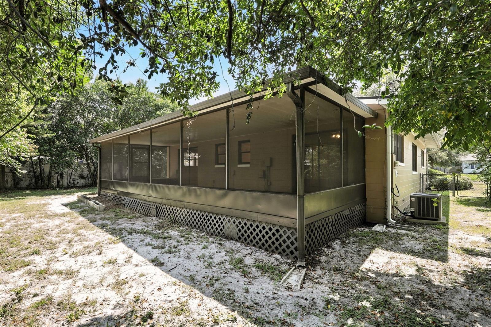 524 BYRON RD