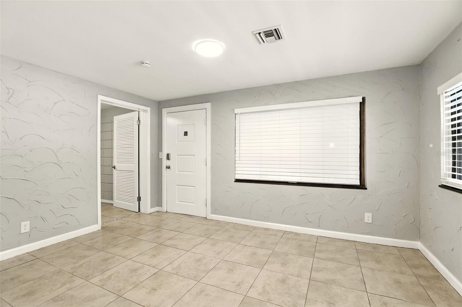 524 BYRON RD