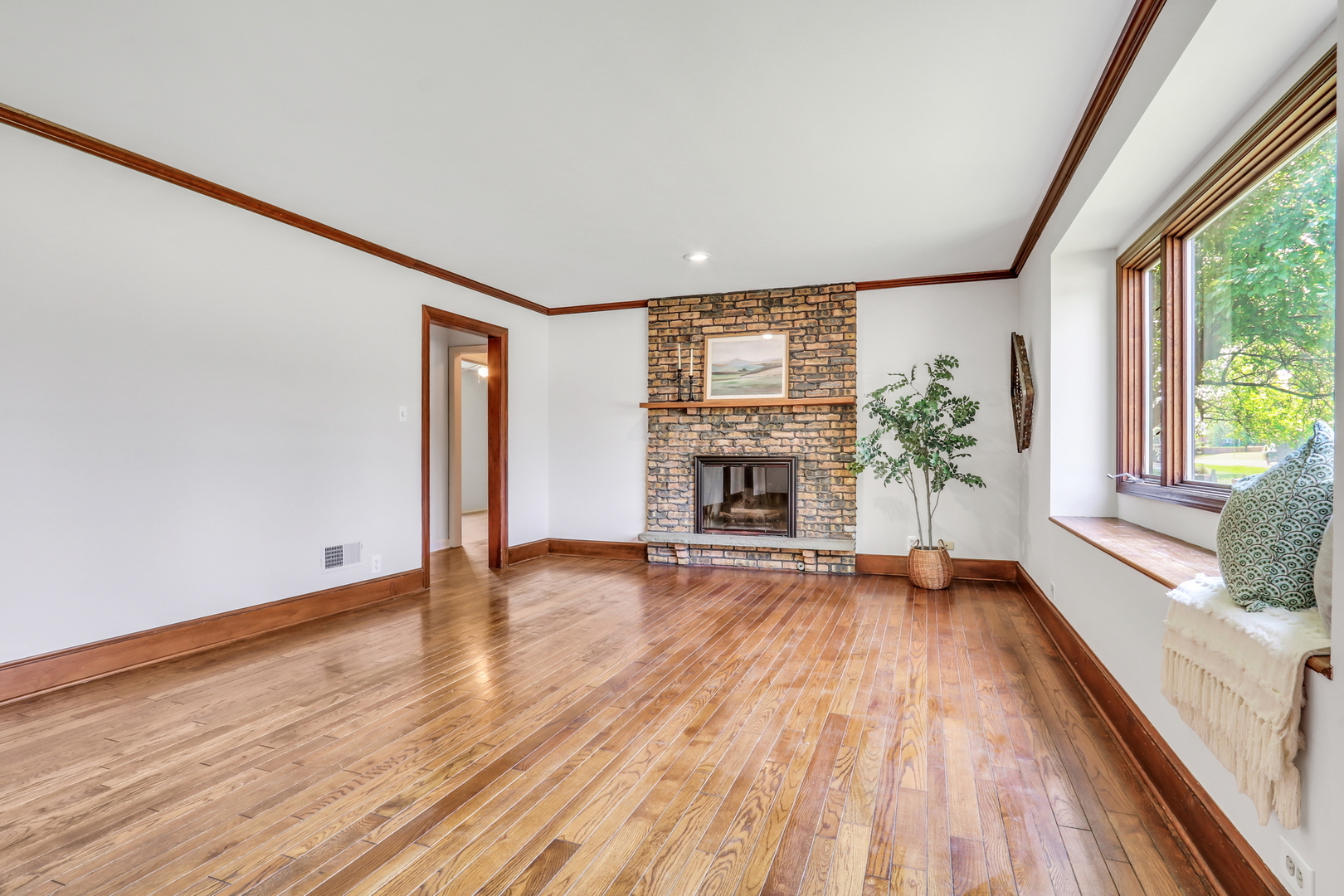 26435 N US Highway 45 Highway