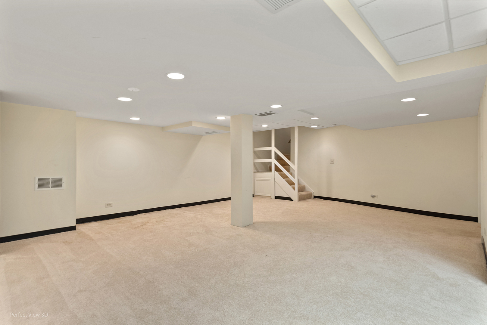 17804 W Pond Ridge Circle