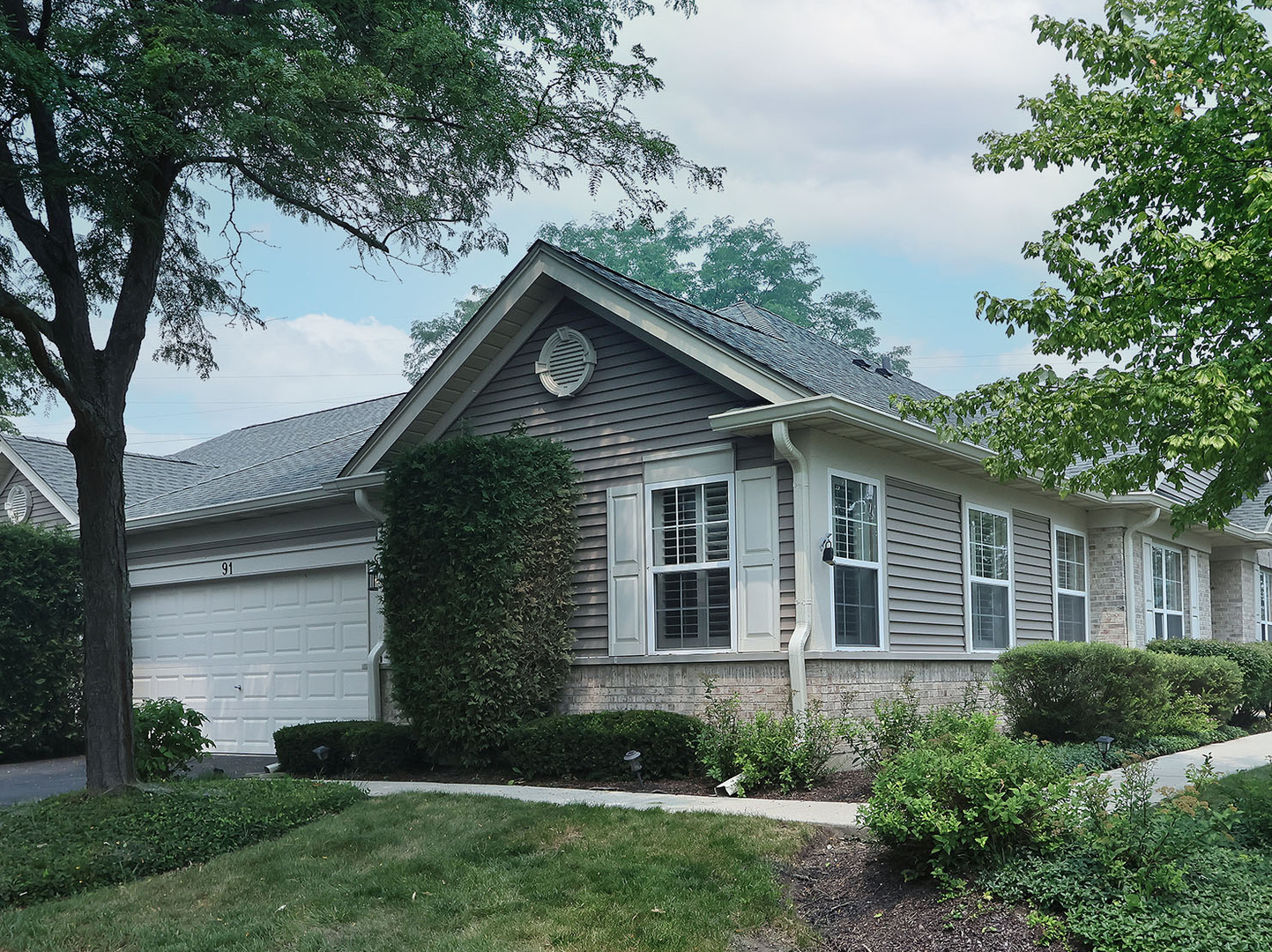 91 Enfield Lane Unit: 91