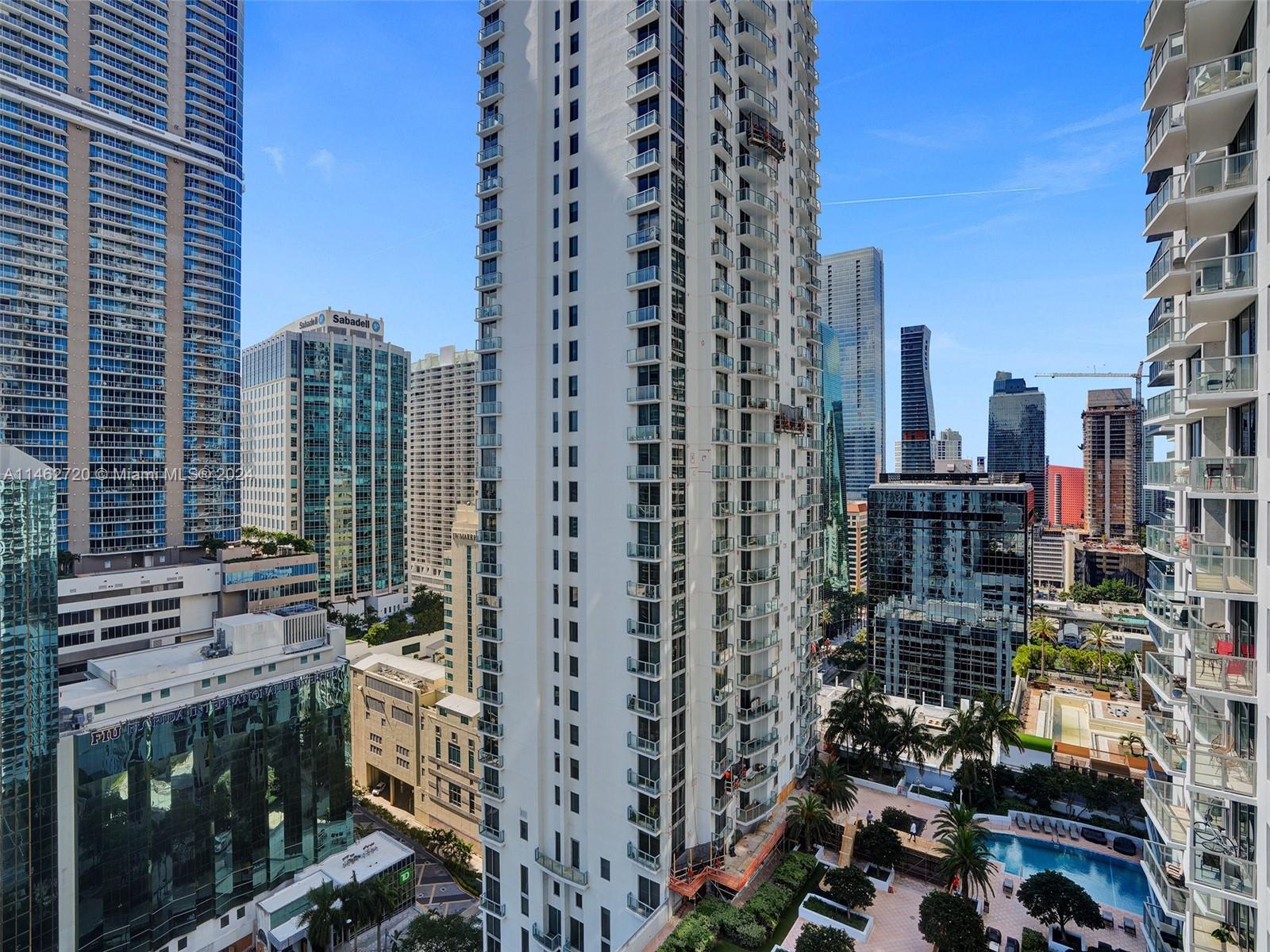 1010 Brickell Ave Unit: 2505