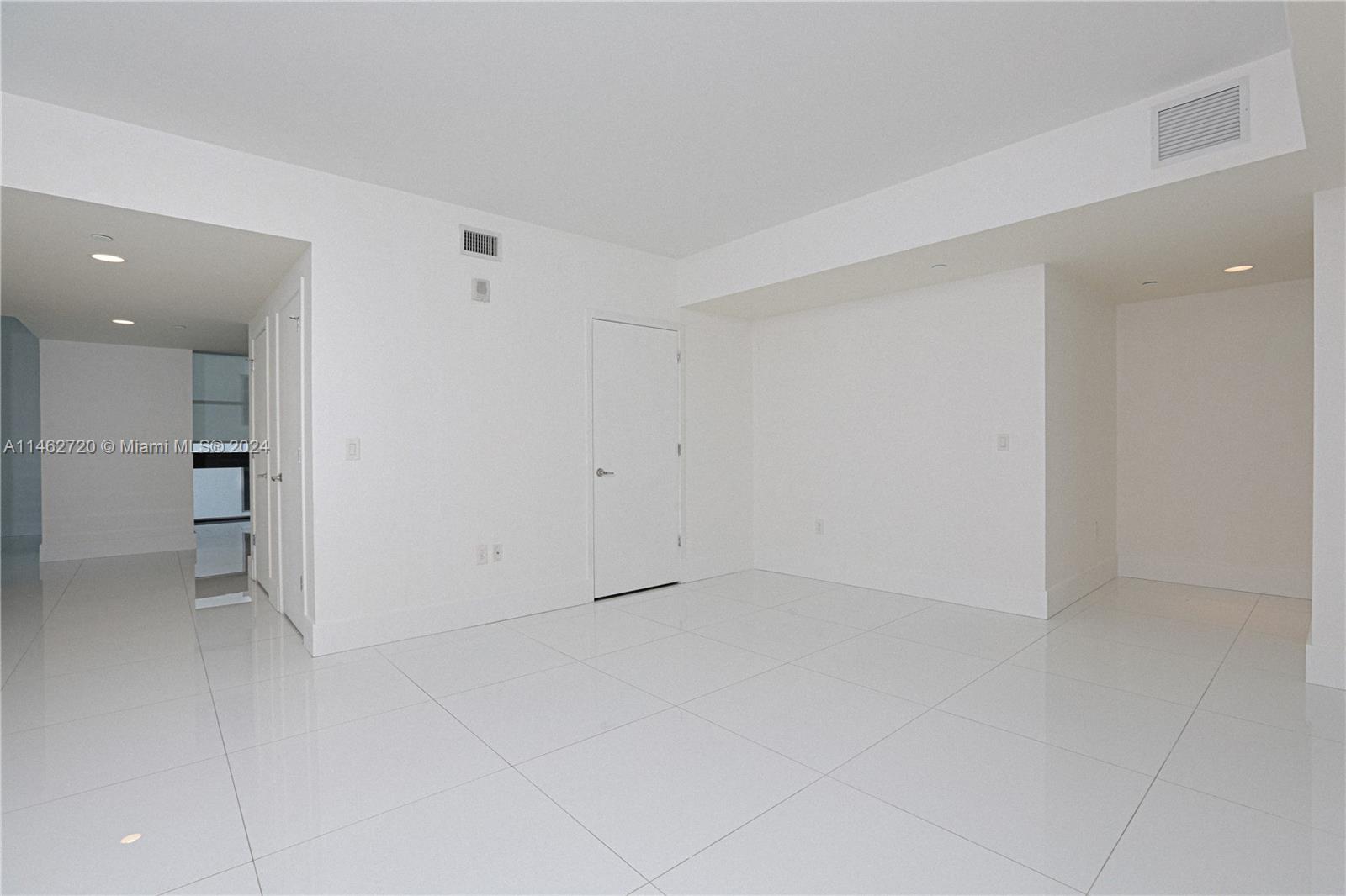 1010 Brickell Ave Unit: 2505