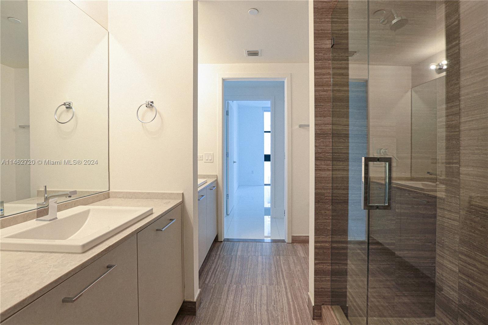 1010 Brickell Ave Unit: 2505