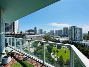 1900 N Bayshore Dr # 1418