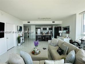 1900 N Bayshore Dr # 1418