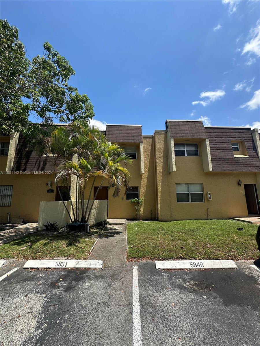 5849 Blueberry Ct # 86