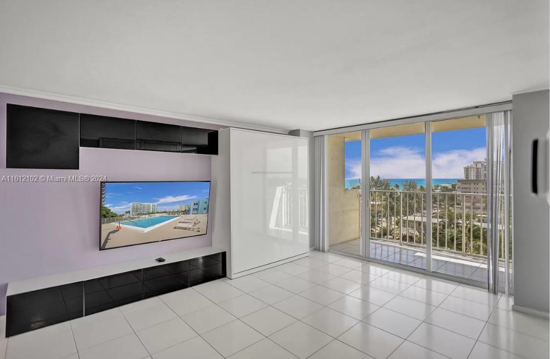 111 Briny Ave # 10 Unit: 8-10