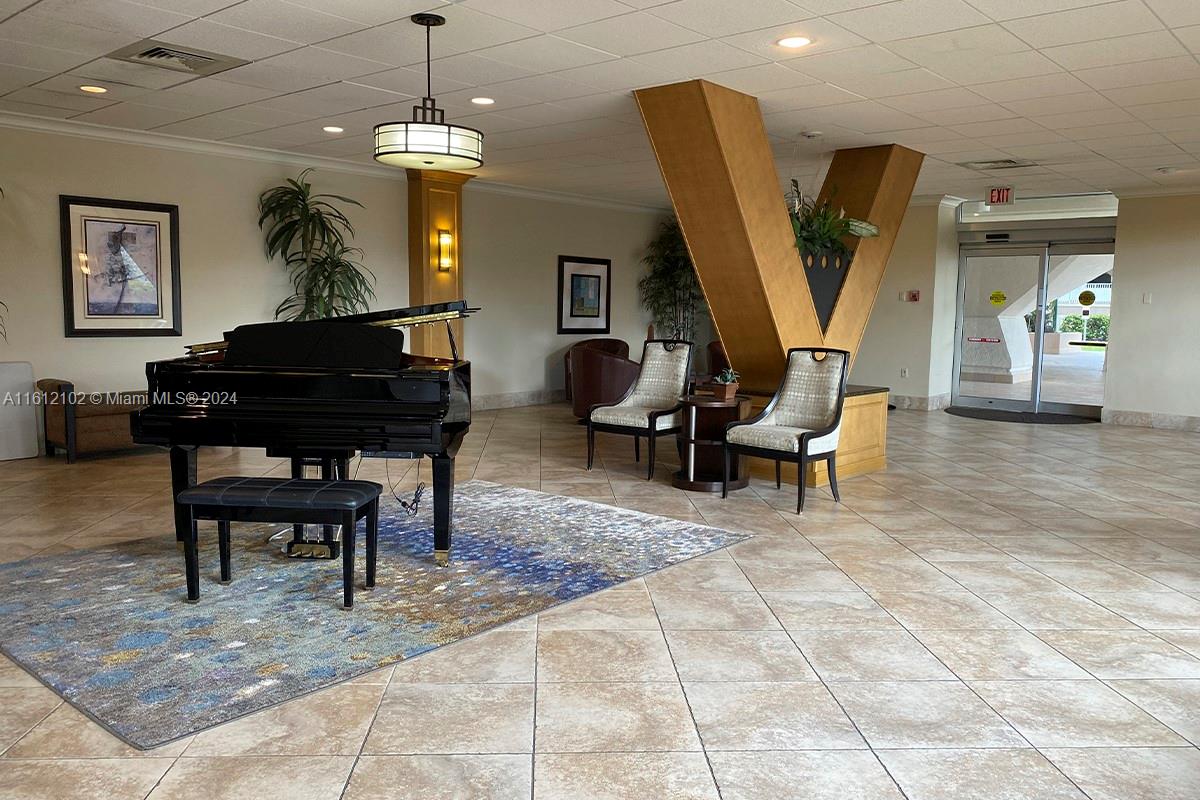111 Briny Ave # 10 Unit: 8-10