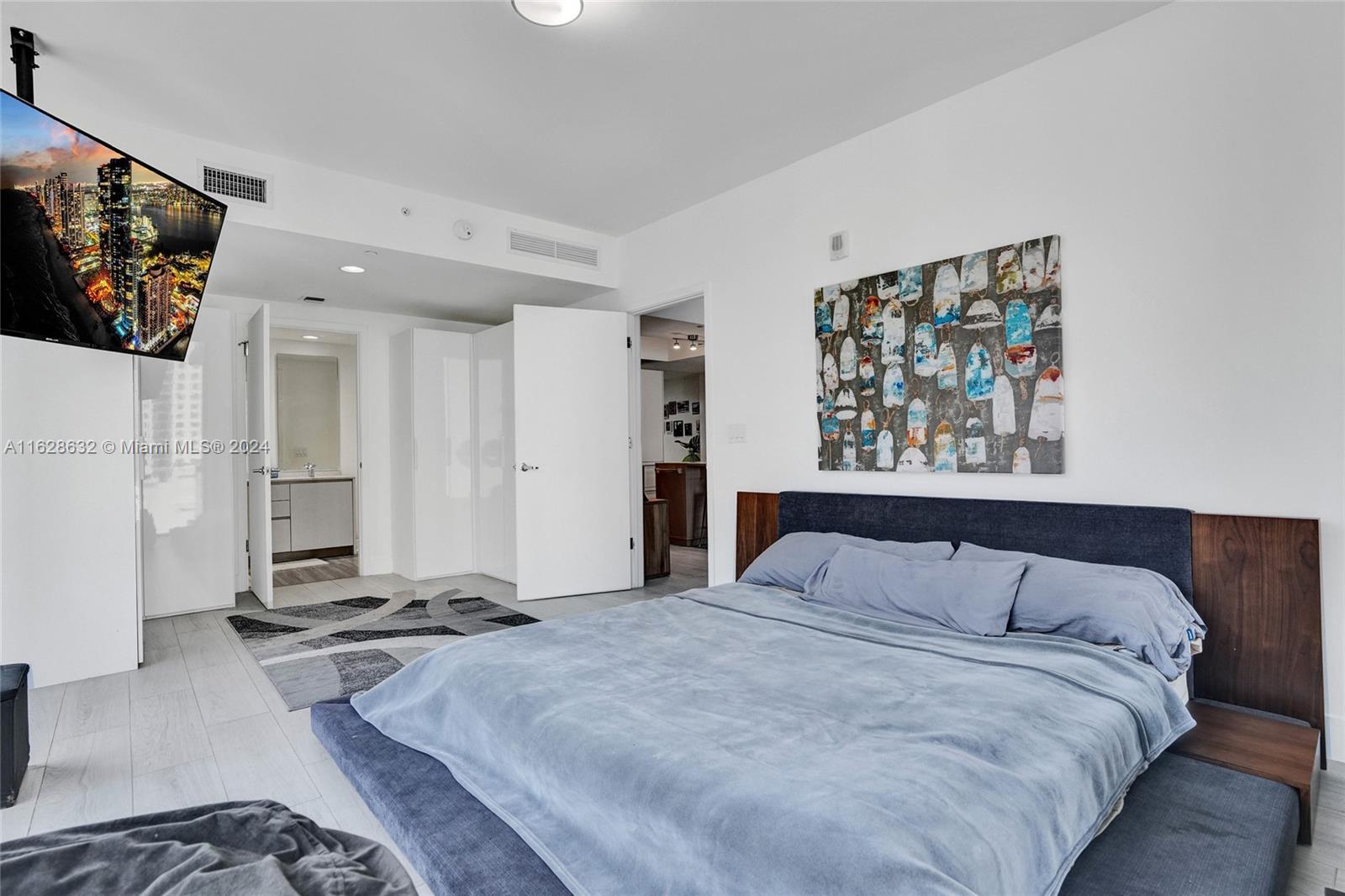 1010 Brickell Ave # 1411