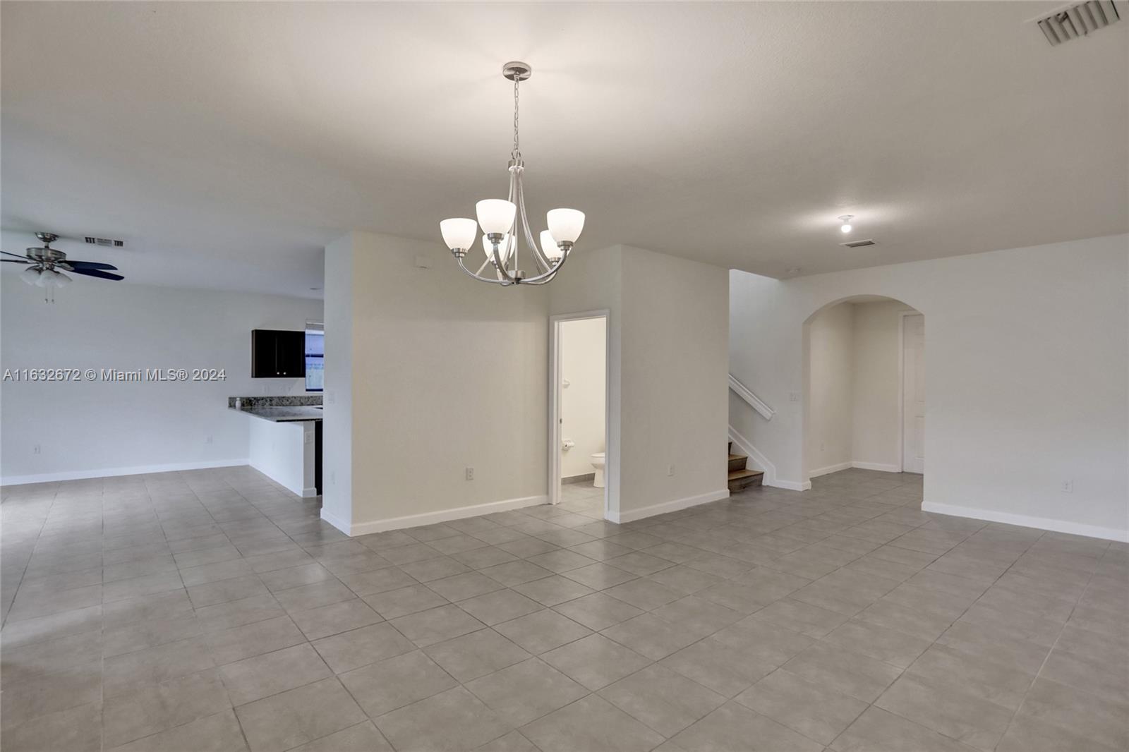 588 SE 35th Ter