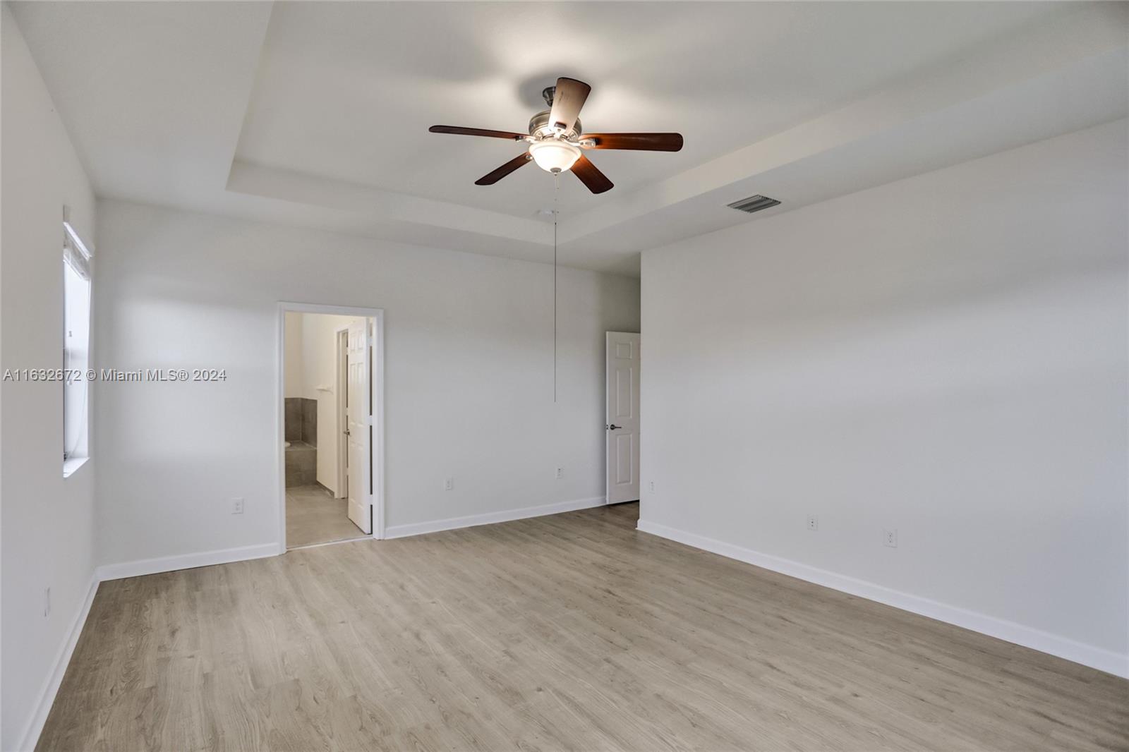 588 SE 35th Ter