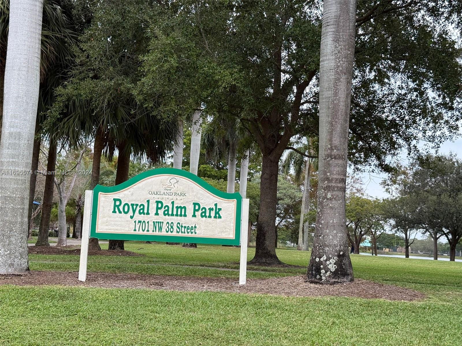113 Royal Park Dr # 1B