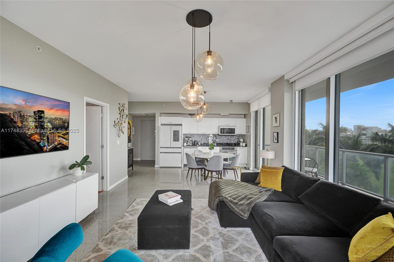 3451 NE 1st Ave # M0402