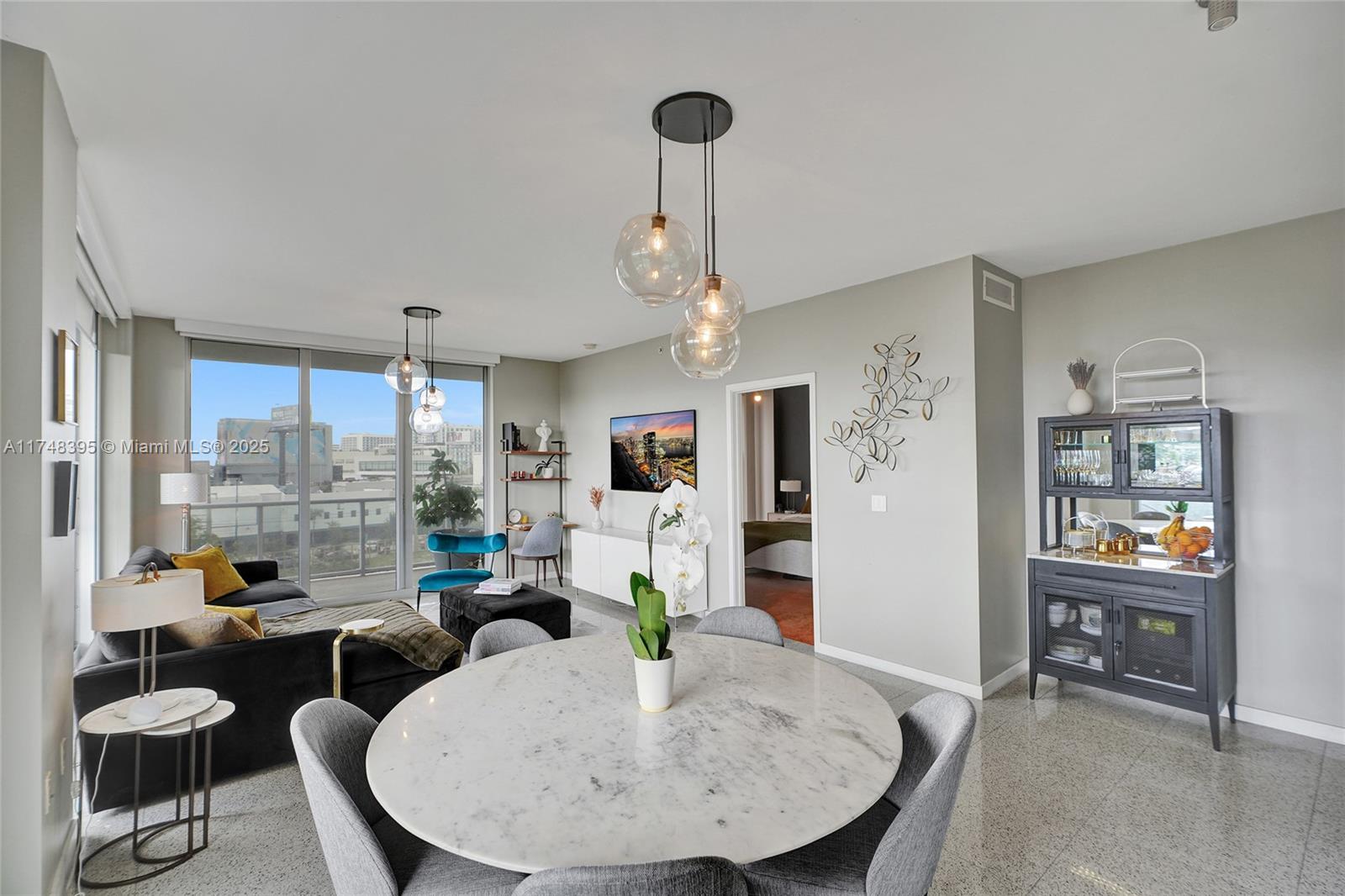 3451 NE 1st Ave # M0402