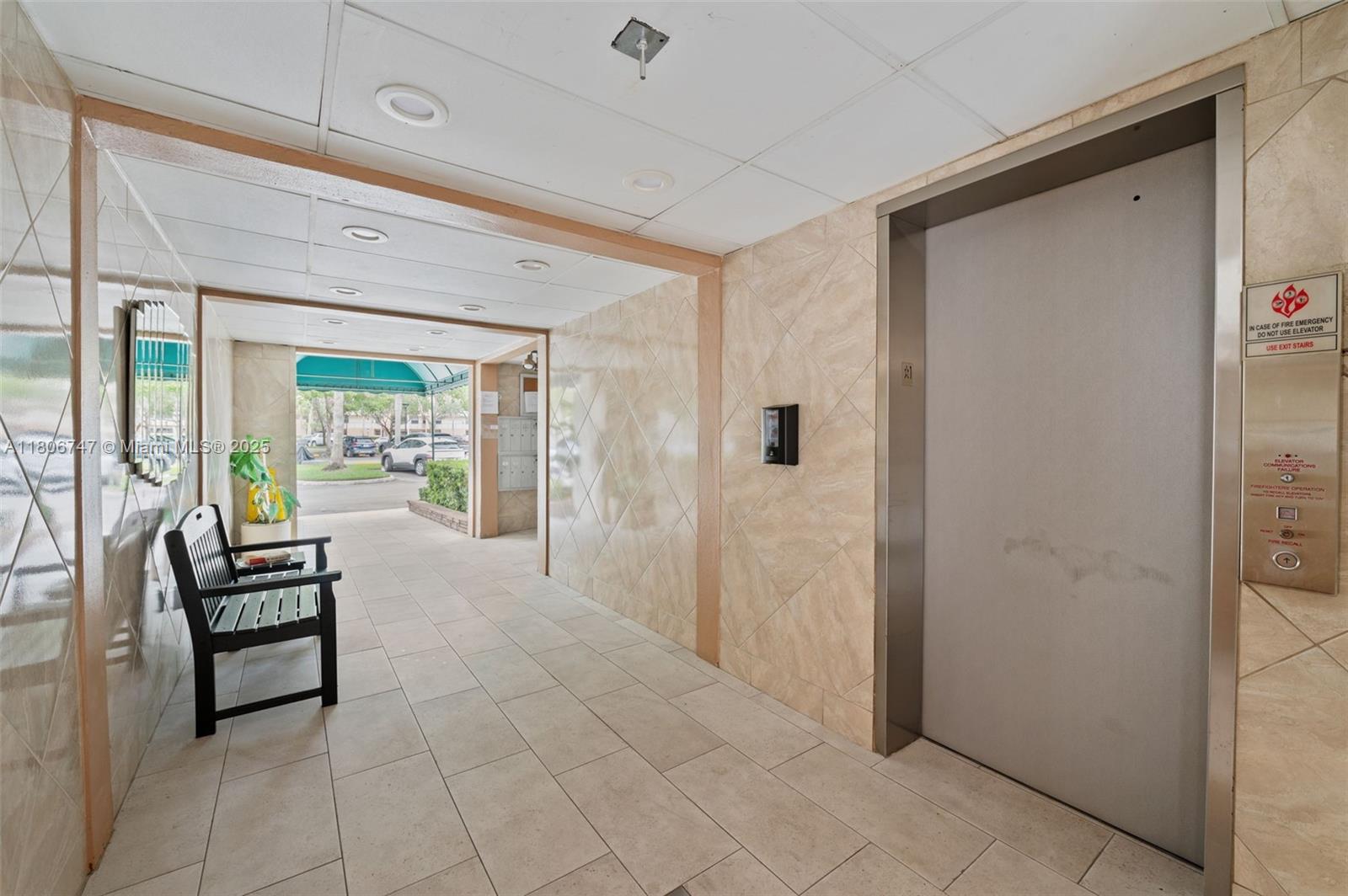 7443 Fairfax Dr # 208