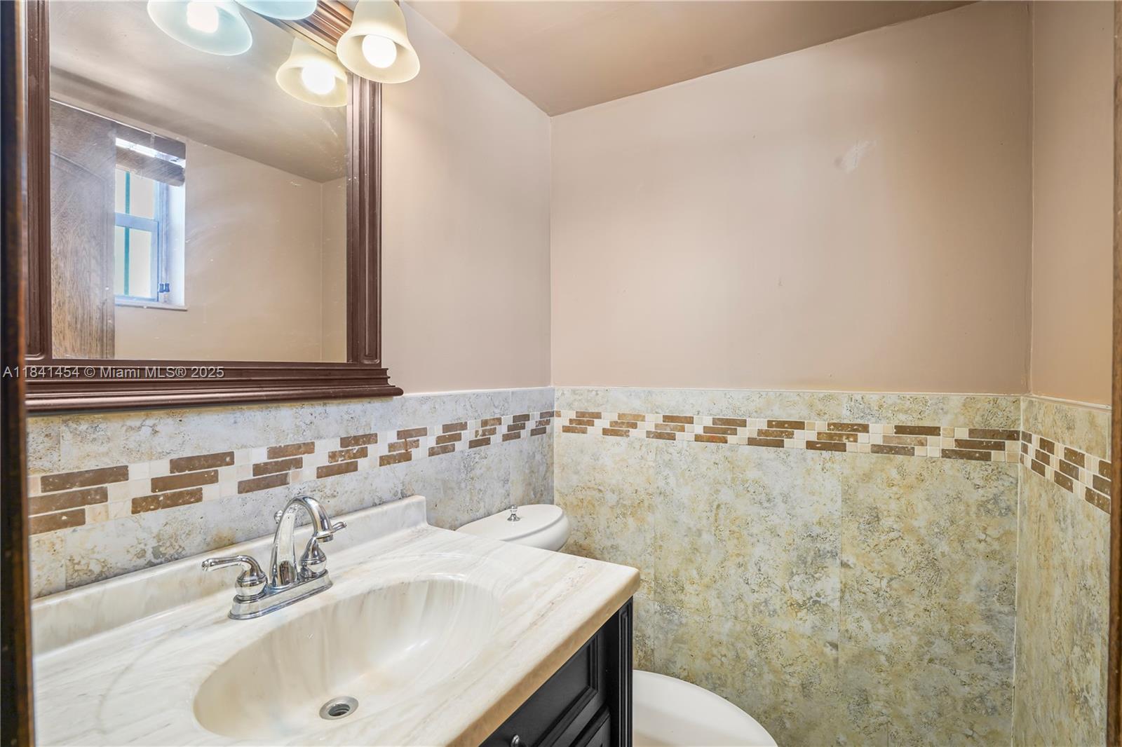 1236 Alton Rd # 303