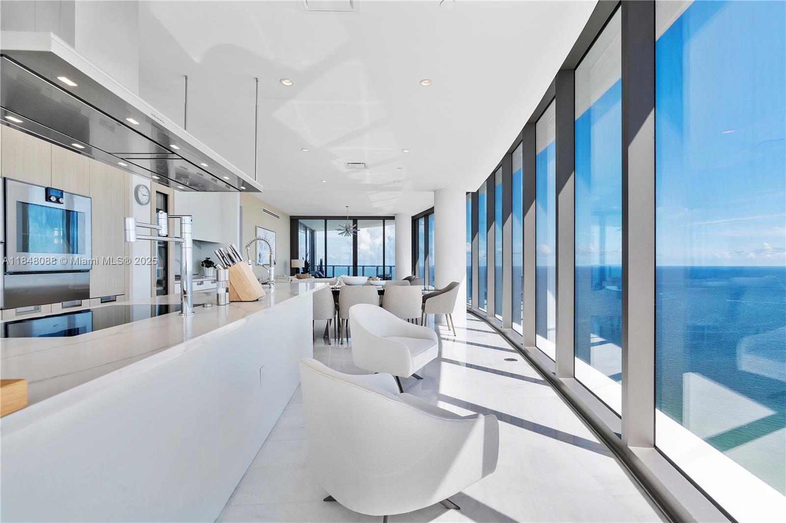 15701 Collins Ave # 3605