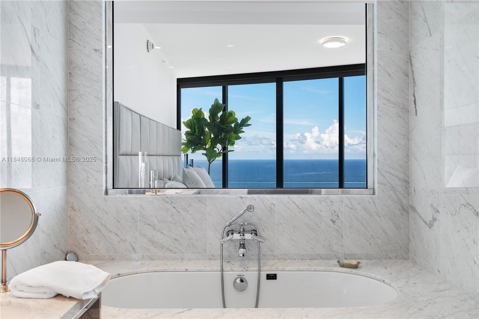 15701 Collins Ave # 3605