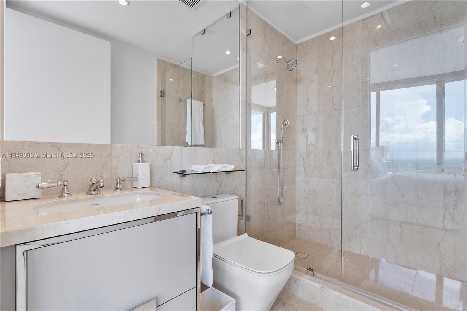 15701 Collins Ave # 3605